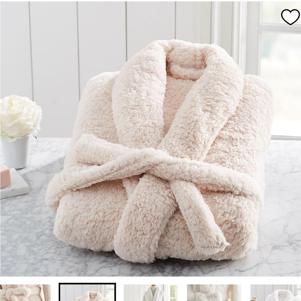 Pottery Barn Robe- Red - Picture 2 of 4